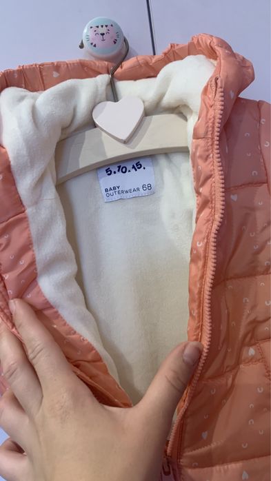 Piekna kurteczka  dziewczeca