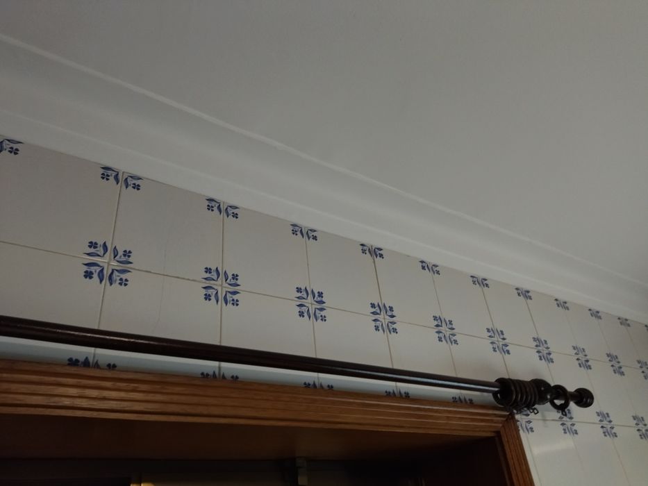 Varão de madeira para cortina 1,60 m x 23 mm