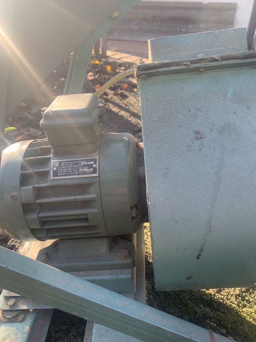 Двигун асинхронний