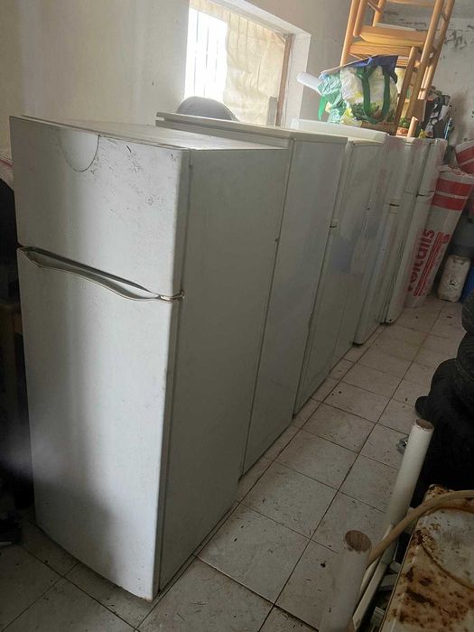 Lote de frigoríficos usados - a funcionar em bom estado frigorifico