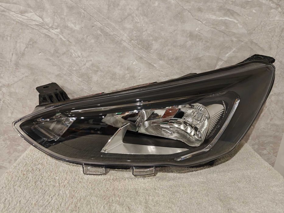 Lampa Lewy Przód LED Ford Focus MK4 EUROPA
