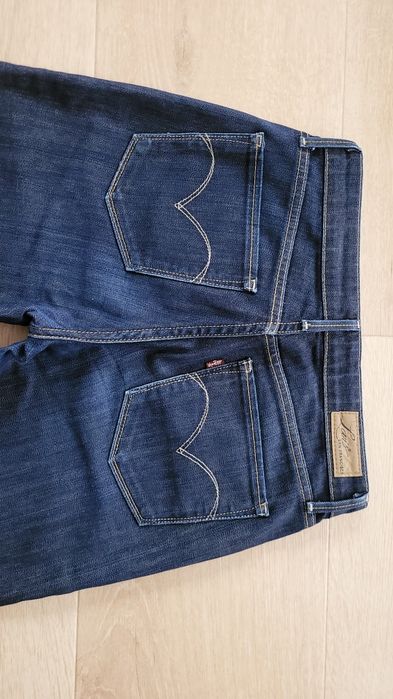 Jeansy Levi's 27/30
