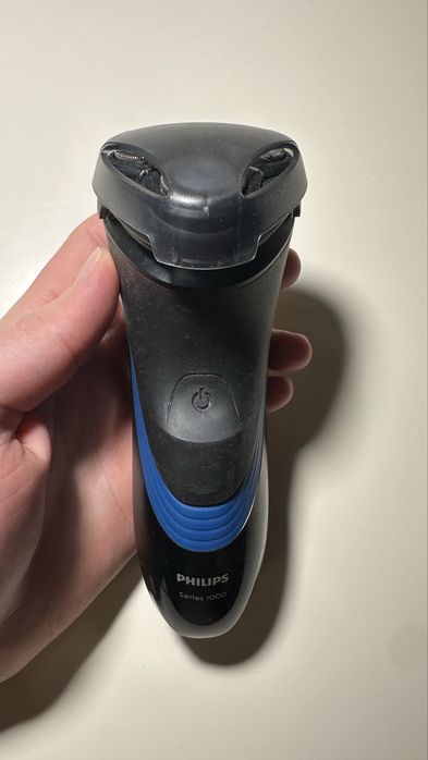 Электробритва Philips Series 1000 S1510