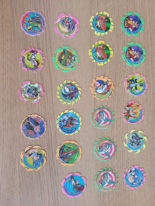 Lote de 23 Tazos Beyblade X-Treme Spinners – Matutano 2003