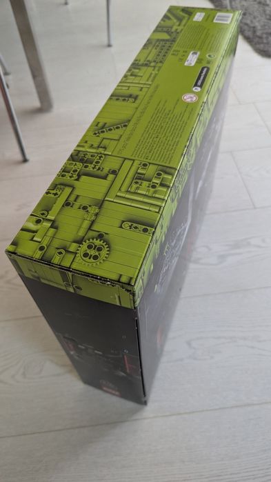 LEGO® 42156 Technic - PEUGEOT 9X8 24H Le Mans Hybrid Hypercar