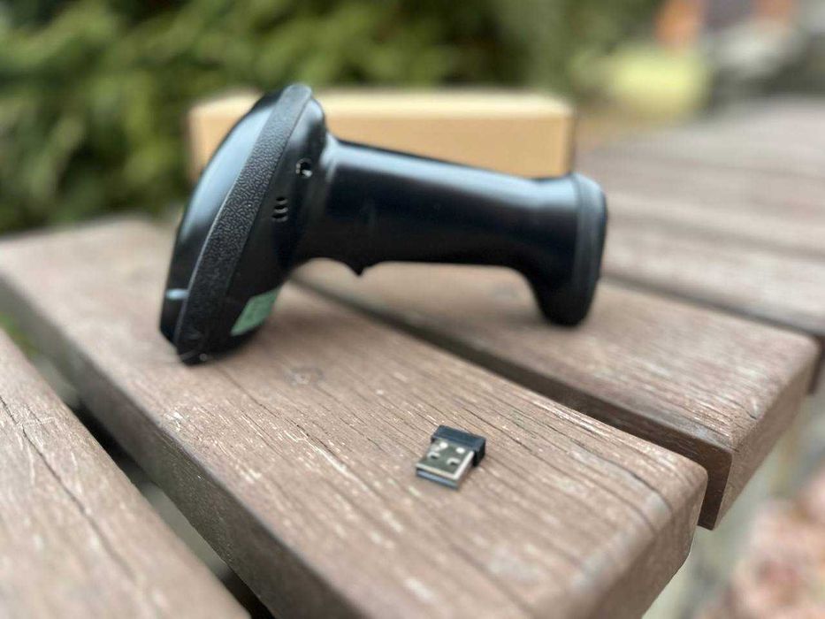 Сканер штрих кода беспроводной. Двухполосный. Противоударный