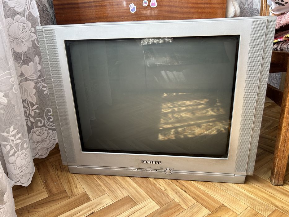 Телевизор Samsung