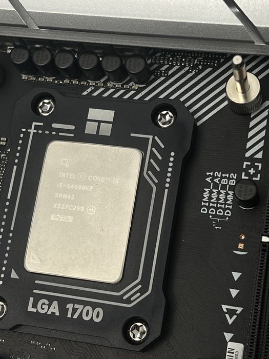 Продам  + asus prime z 690 +