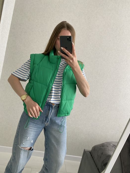 Жилетка reserved безрукавка пуховик зелена пуховик куртка