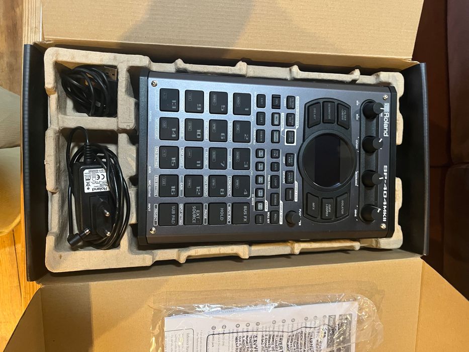 SP-404 MKII Amostrador