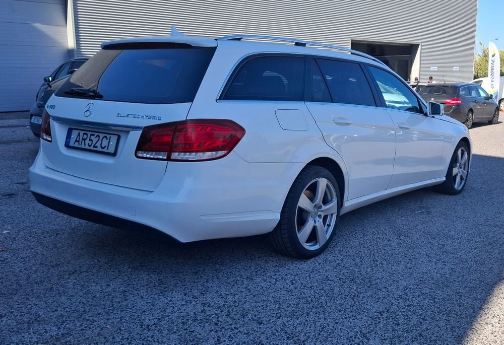 Mercedes E 300 de SW
