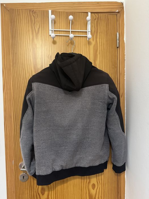 Casaco de mota da marca Richa com proteções e discreto