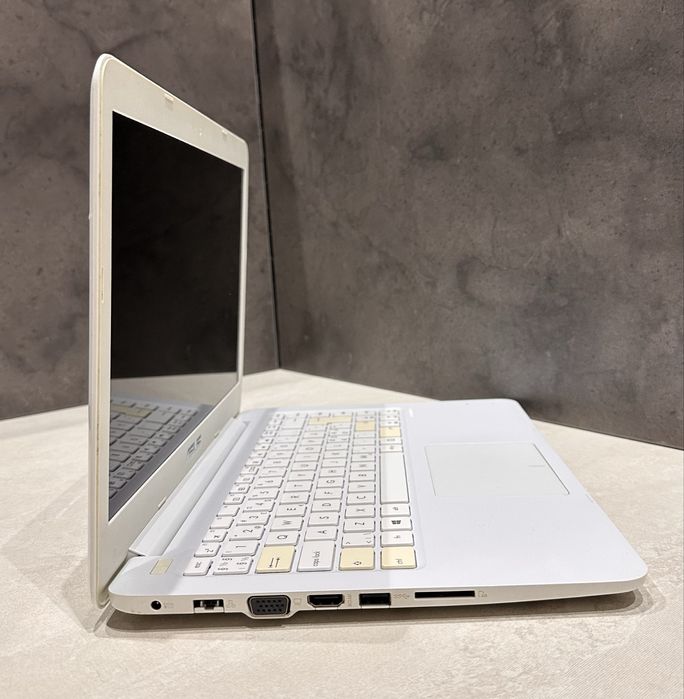 Ноутбук Asus R417S 14" 2/500GB HDD! N3286