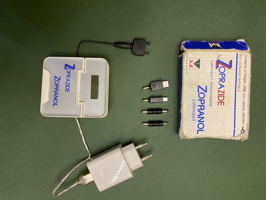 Универсальное зарядное устройство на телефоны старых образцов