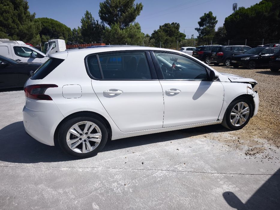 Peugeot 308 1.5 HDI
