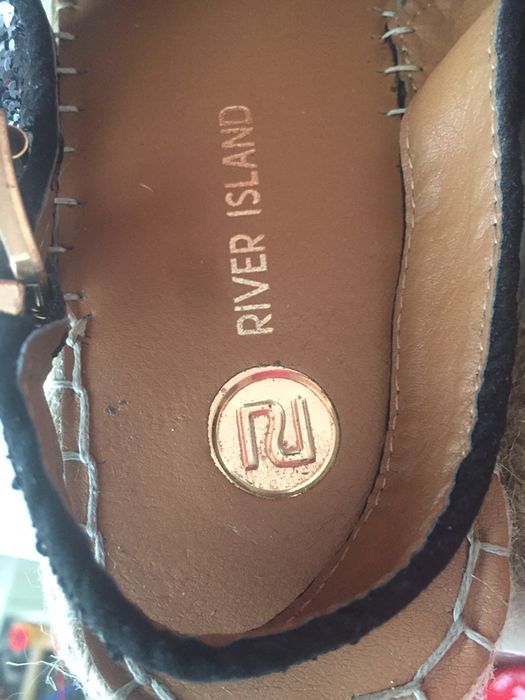 Sandały espadryle RIVER ISLAND 40 czarne cekinowe