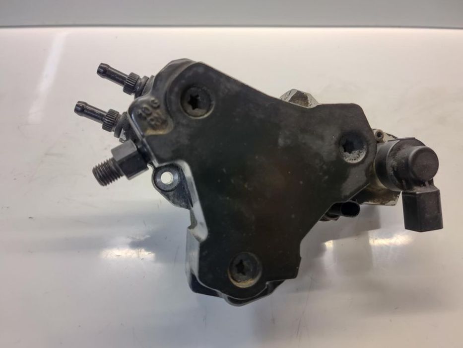 Bomba Alta Pressão Common Rail  Mercedes Cdi 0445010078  A6460700101 V