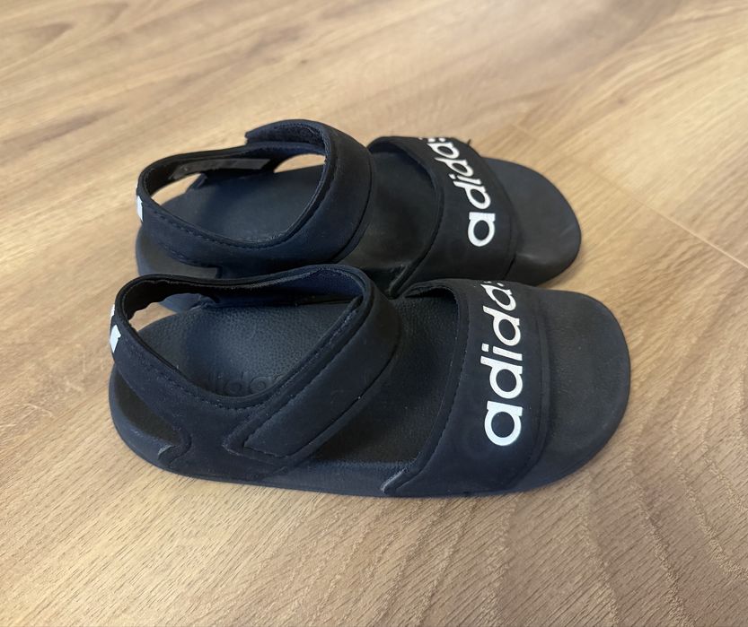 Sandałki dziecięce ADIDAS rozm.31