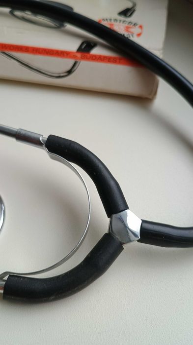 Продам стетоскоп(фанендоскоп) медицинский,Польша.