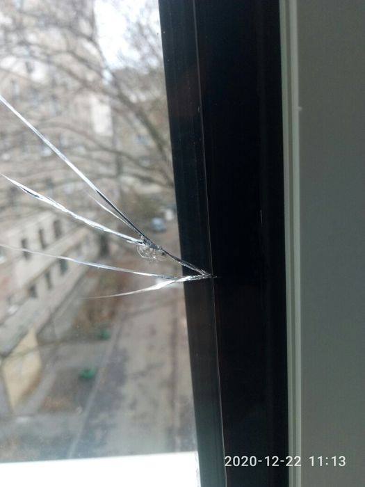 Ремонт металлопластиковых окон и дверей и Евробрус.Москитные сетки.