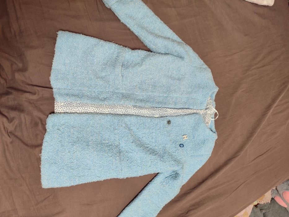 Пальто на дівчинку продам