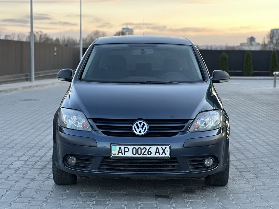 Продам  Volkswagen Golf Plus