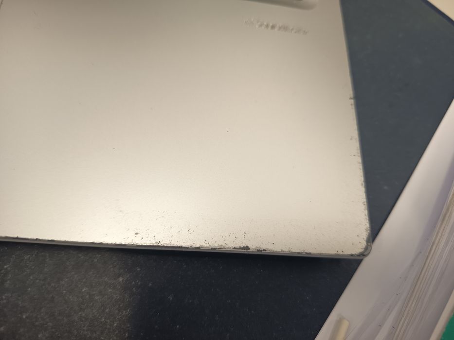 Asusvivobook m1605ya