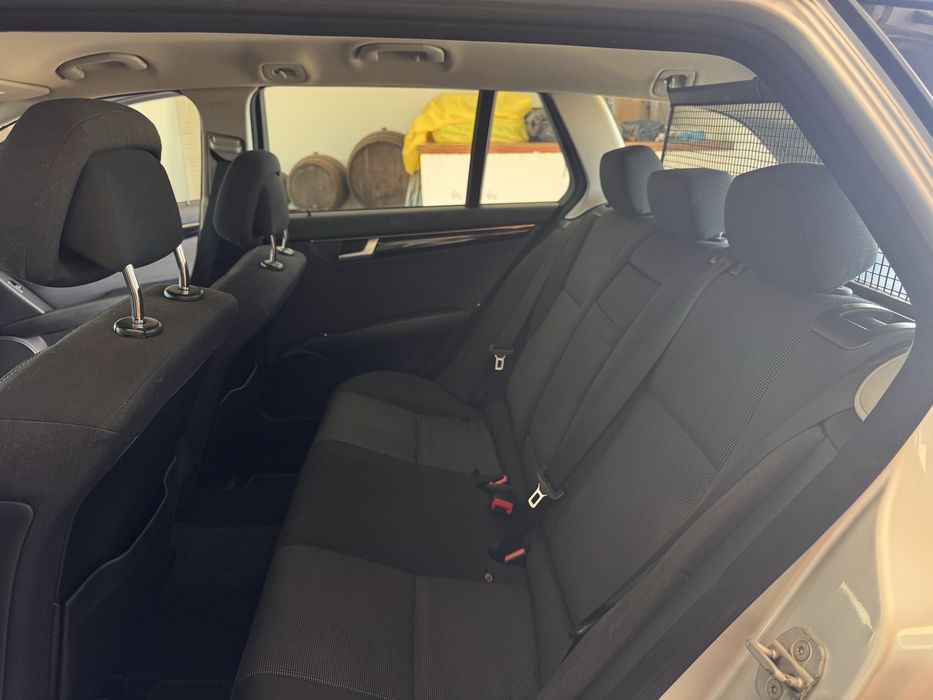 Mercedes Benz C200