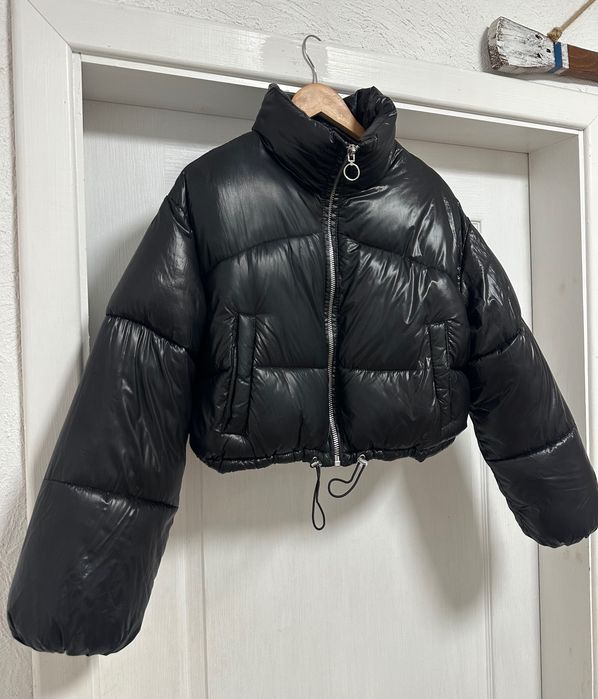 Женский пуховик укороченный  S размер дутик bershka jacket