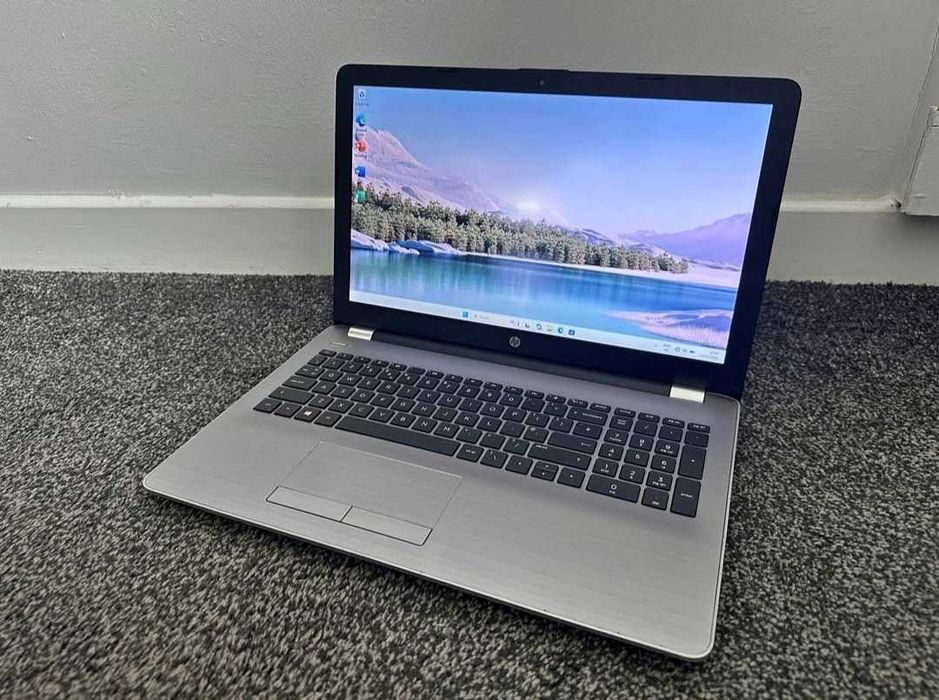 HP 250 G6 - i7, 16GB RAM, 512GB SSD