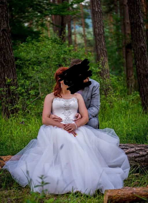 Piękna suknia ślubna