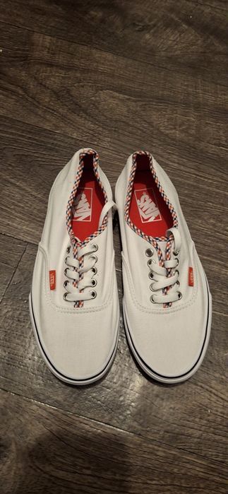 Trampki Vans 39  uniwersalne