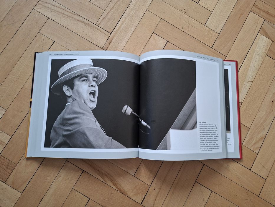 Elton John, Ilustrowana biografia