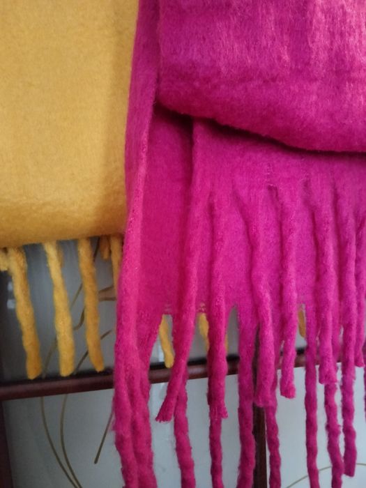 Об'ємні шарфи стильні яскраві