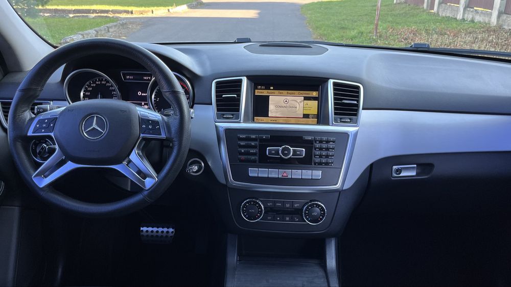 Mercedes-Benz ML350 2012 пневмо 3.0 diz