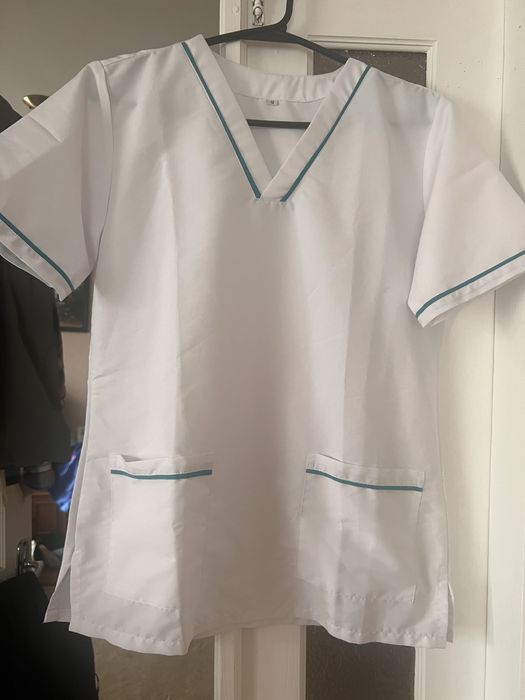 Біла форма розмір М