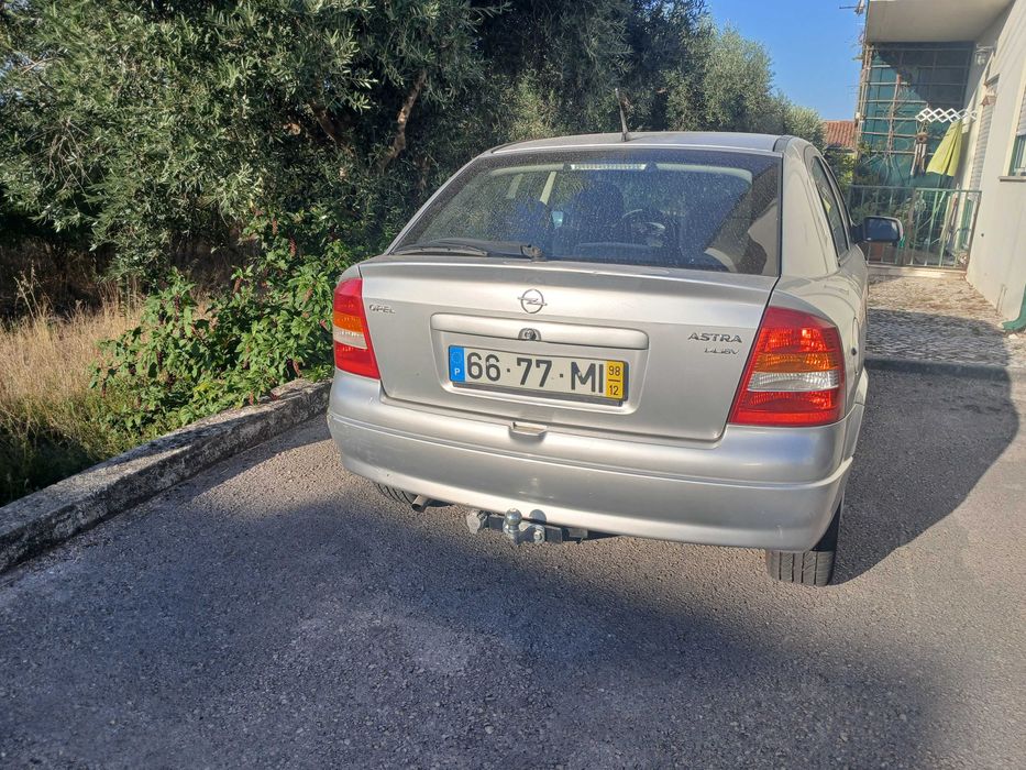 Opel Astra em estado de novo — photo 4