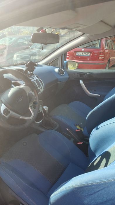 Ford Fiesta MK7 2009 USZKODZONY