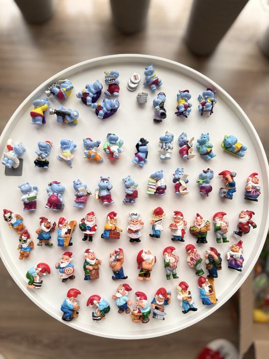 Продаж играшки киндер