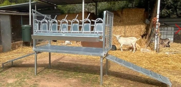 Ordenha móvel para 2 animais