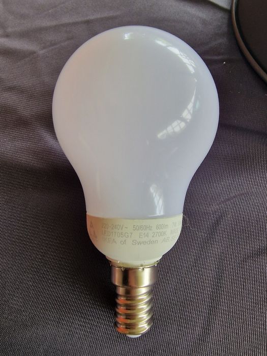 Candeeiro de secretária HEKTAR (Ikea)