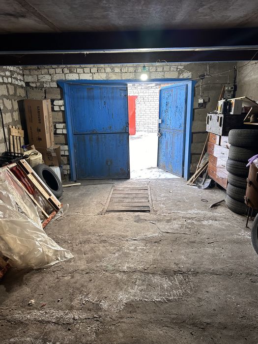 Продам гараж с подвалом