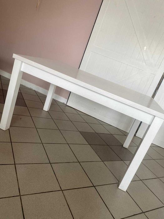 Stół do restauracji – różne rozmiary – likwidacja lokalu