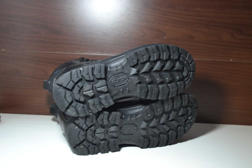 Magnum elite 2 leather 42-43р берцы кожаные военные ботинки оригинал