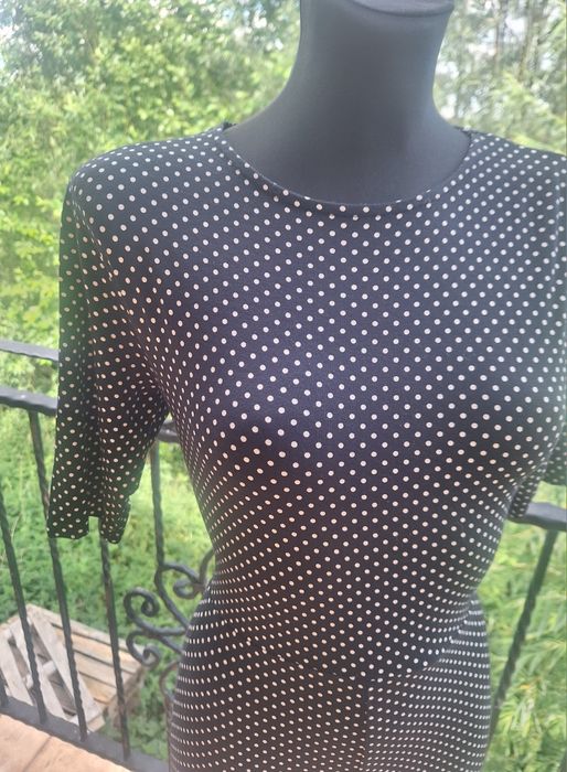 Długi czarny damski kombinezon w białe groszki 95 % wiskoza L 40