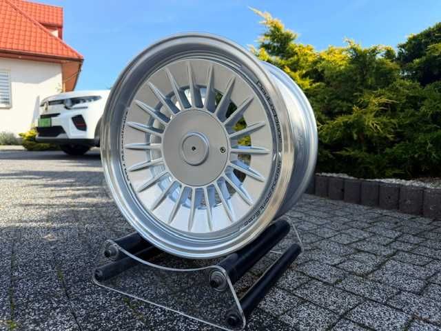 Nowe FELGI 1085 do BMW E30 E21 VW Golf 8J 16'' ET20 Cudne Rant Classic
