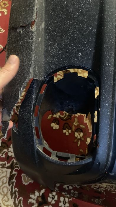 Передній бампер subaru outback