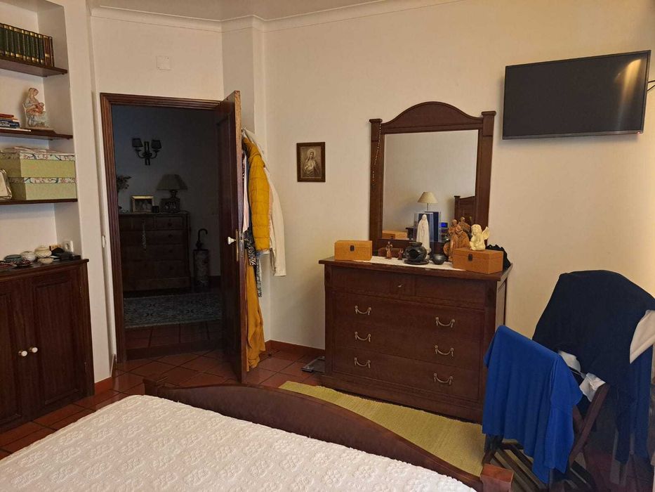 Mobilia de quarto em Madeira de cerejeira