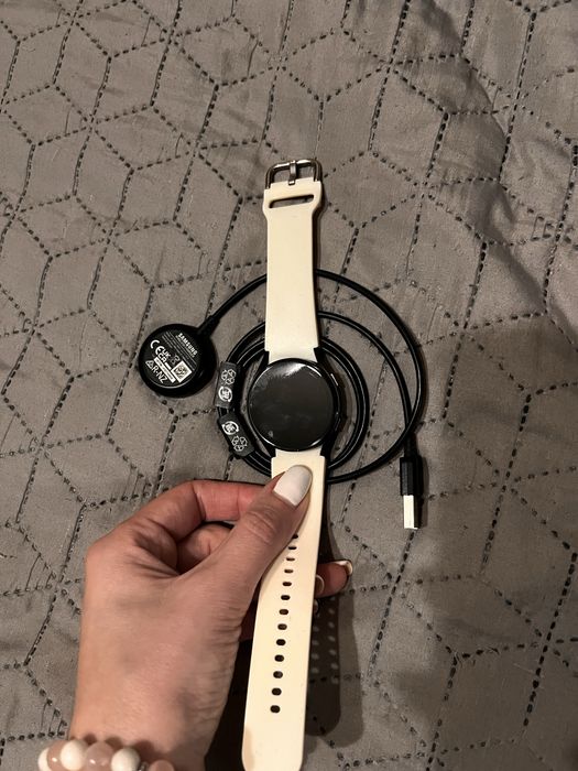 смарт-годинник Samsung Galaxy Watch4 40мм