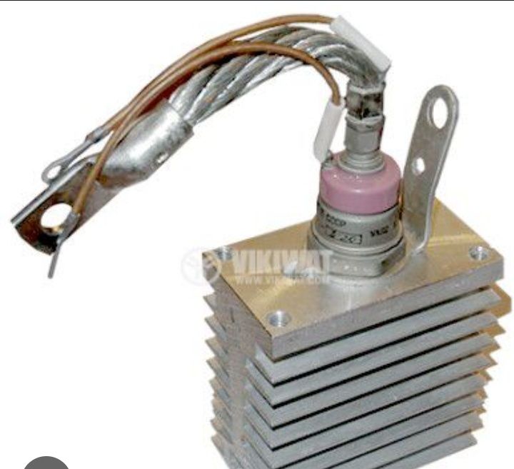 Тиристоры продам